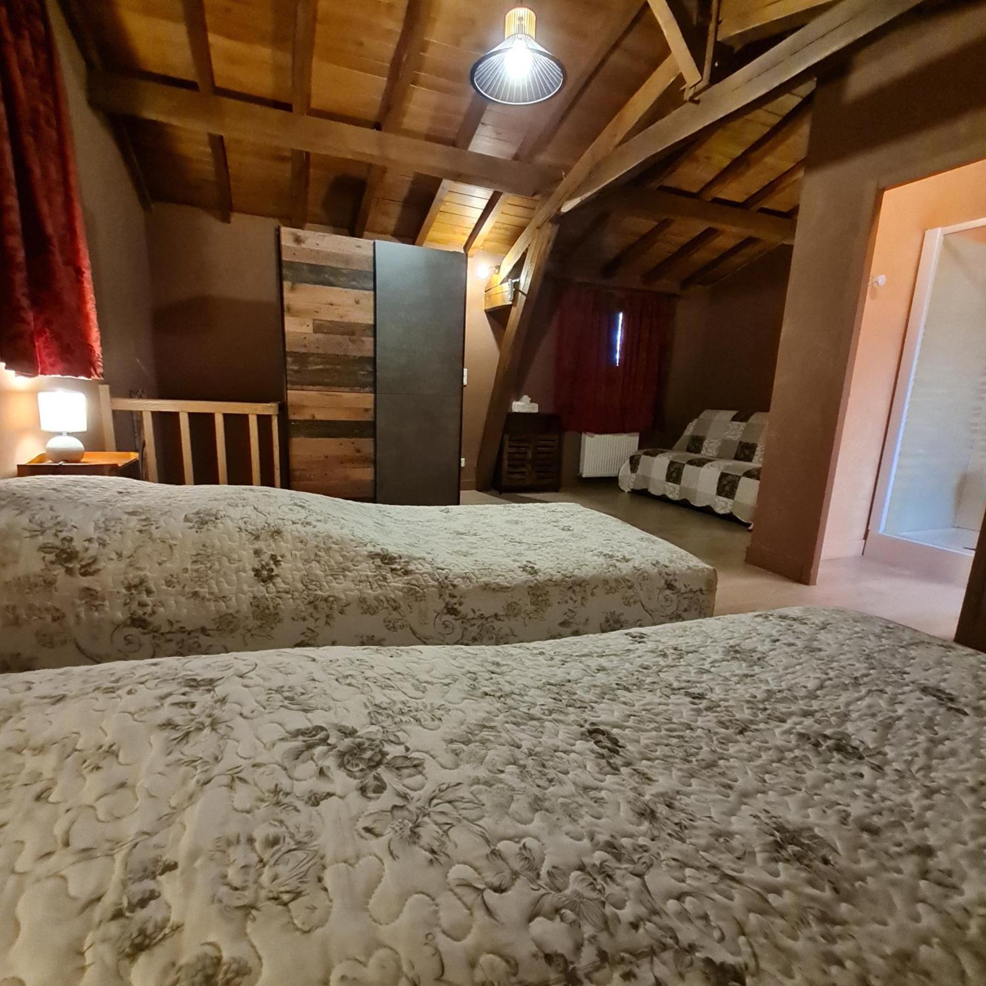 Domaine Du Cardou Hotel Puy-lʼÉvêque Exterior foto